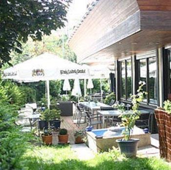 Alte Kelter Hotel Fellbach Eksteriør billede
